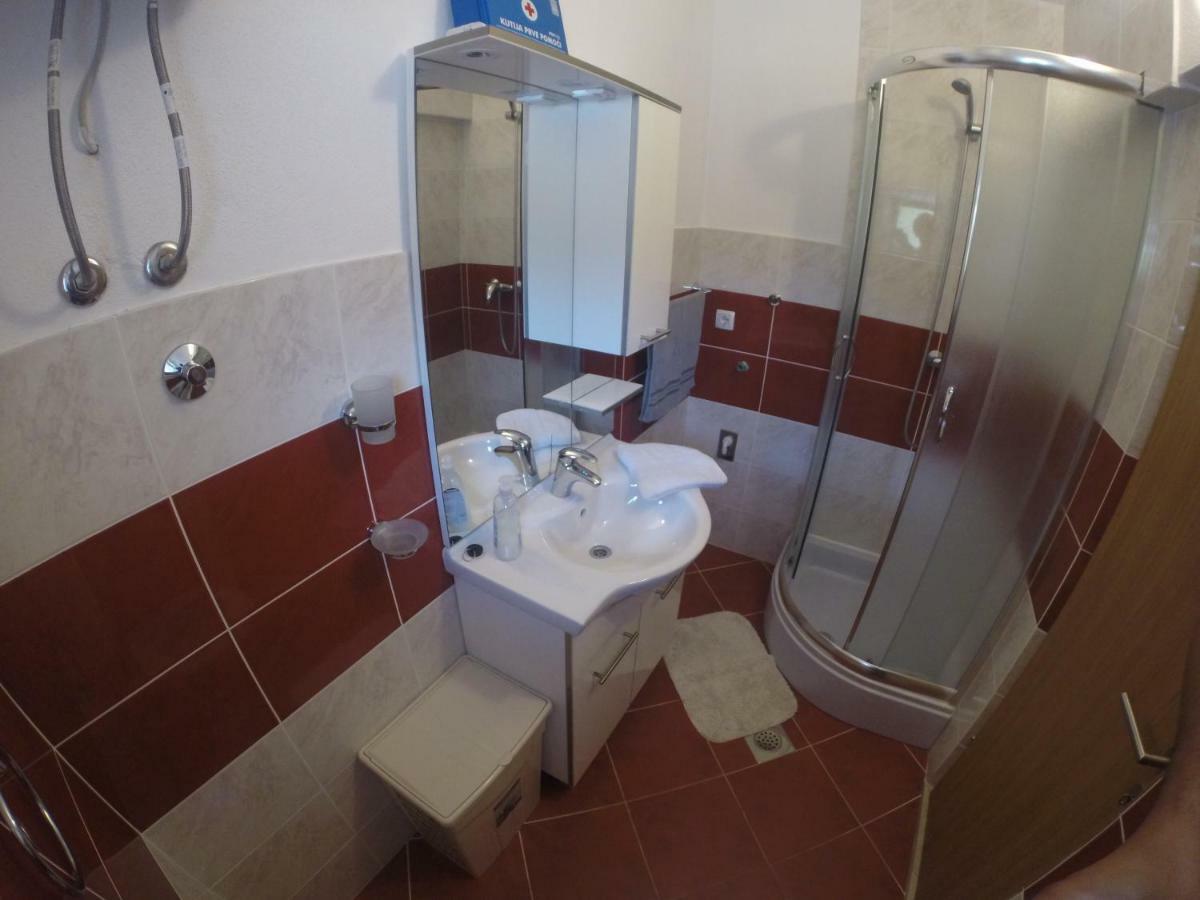 Apartments 4 Me Трогір Екстер'єр фото
